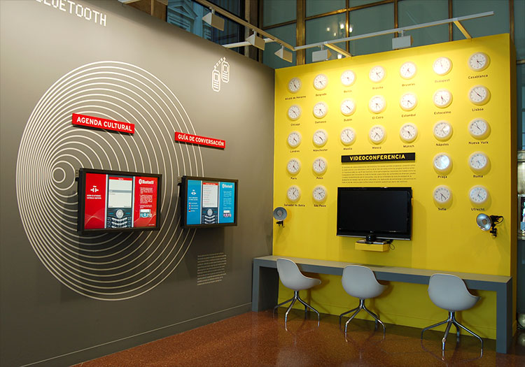 vista de la exposición Cervantes TV