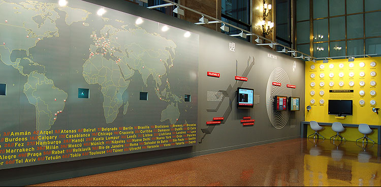 vista de la exposición Cervantes TV