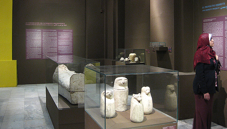 Vista de la exposición 120 años de arqueología española en Egipto